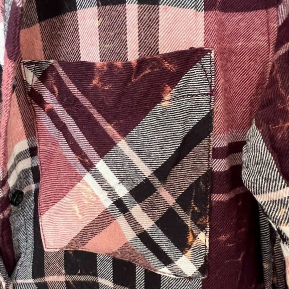 Arizona Jean Company Amazing Boyfriend Fit Slightly Distressed Flannel - Picture 3 of 6